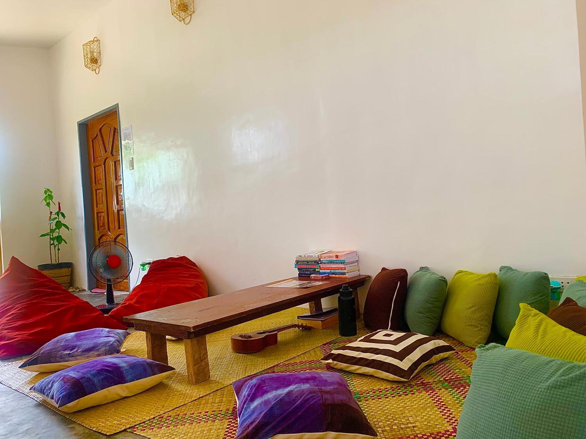 Jaydy Hostel General Luna  Luaran gambar